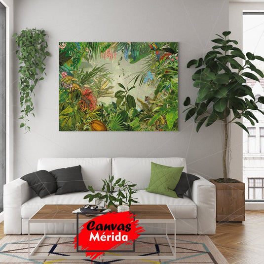 Escena de selva tropical con vegetación y fauna.