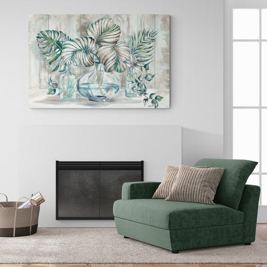 Cuadro decorativo con hojas tropicales en jarrones de cristal estilo rústico moderno.