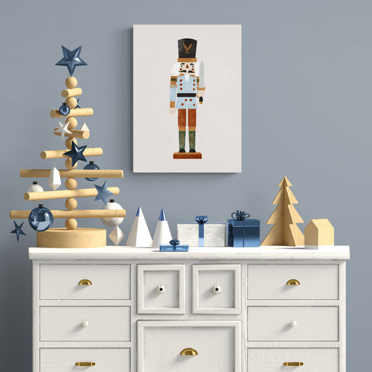 Guardián de la Tradición Festiva: Soldado Cascanueces de Madera