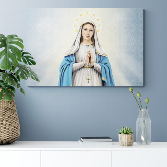 Cristo crucificado visto desde arriba, con un paisaje surrealista al fondo.