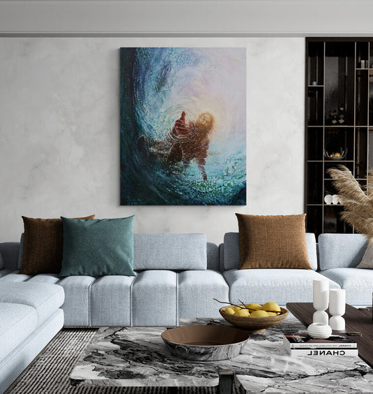 Cuadro decorativo Jesucristo extendiendo la mano para salvar a persona sumergida