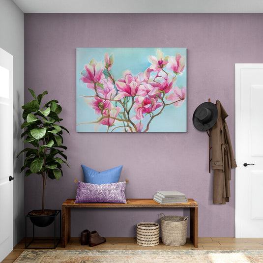 Pintura de magnolias en tonos pastel con fondo azul celeste
