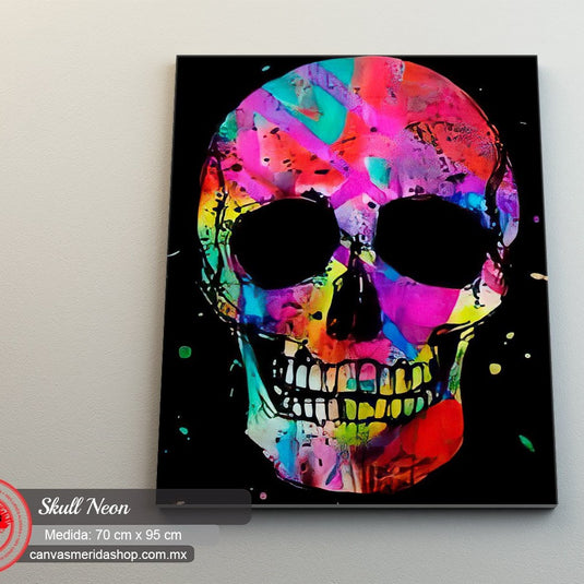 "Cráneo humano abstracto con salpicaduras de pintura neón en estilo de arte urbano sobre fondo negro"