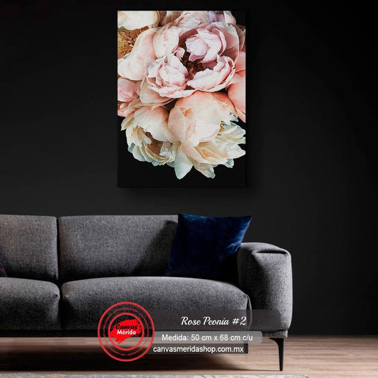 Peonías en primer plano en tonos pastel