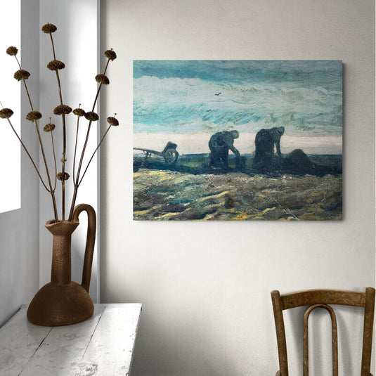 Cuadro postimpresionista de dos figuras trabajando en un paisaje rural con tonos azulados y verdes