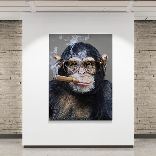 Chimpancé con gafas de sol y cigarro