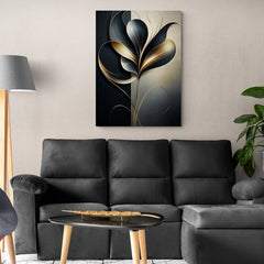 Arte digital de flor lujosa con pétalos negros y detalles dorados sobre fondo bicolor"