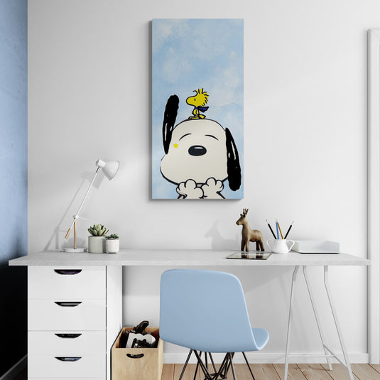Snoopy y Woodstock en cuadro decorativo minimalista con fondo azul – arte infantil y tierno para decoración moderna