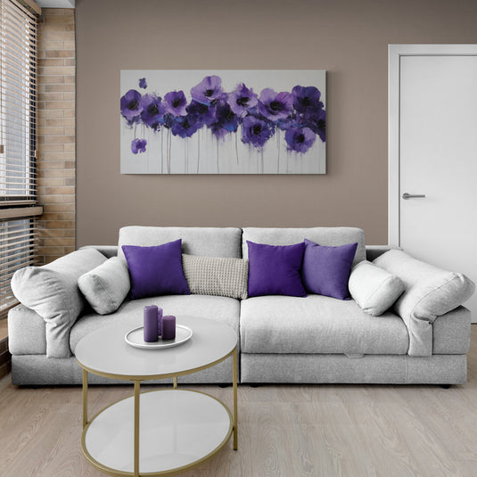 Cuadro decorativo de flores moradas estilo acuarela sobre fondo claro