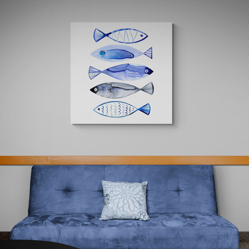 Ilustración artística de cinco peces en tonos de azul