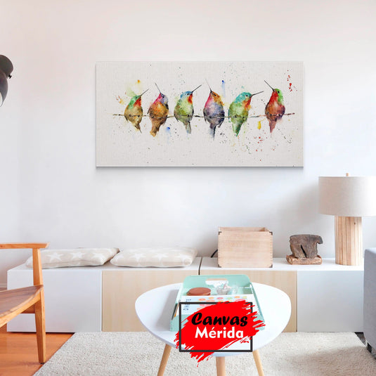 Pajaritos en acuarela sobre ramita con tonos verde, azul, rojo, café, gris y amarillo en fondo blanco y crema de cuadro decorativo