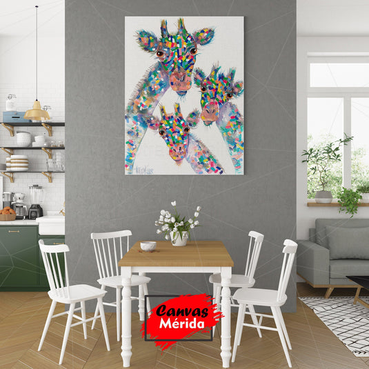 Pintura colorida de familia de jirafas con estilo de collage y texturas vivas para decoración artística