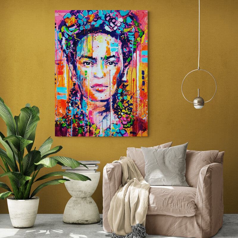 Retrato abstracto colorido inspirado en Frida Kahlo