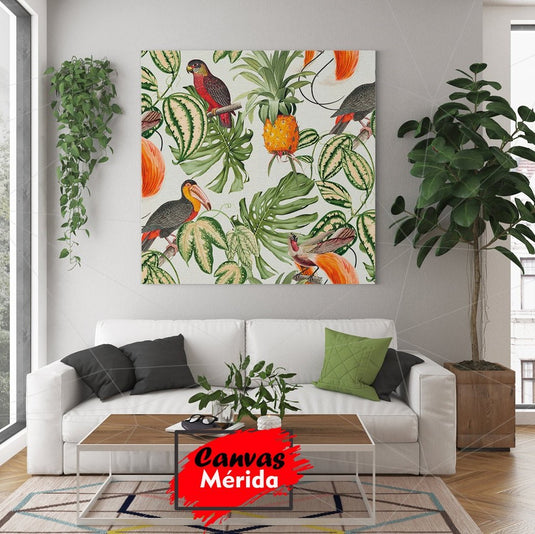 Cuadro decorativo tropical con fondo blanco, hojas verdes, piñas, tucán destacado y pájaros en vuelo