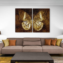 Díptico artístico de mariposa con fondo dorado brillante