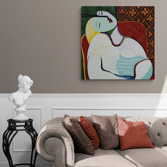 Cuadro cubista de mujer dormida estilo Picasso, arte moderno decorativo.









