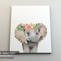 "Elefante con corona de flores acuareladas"