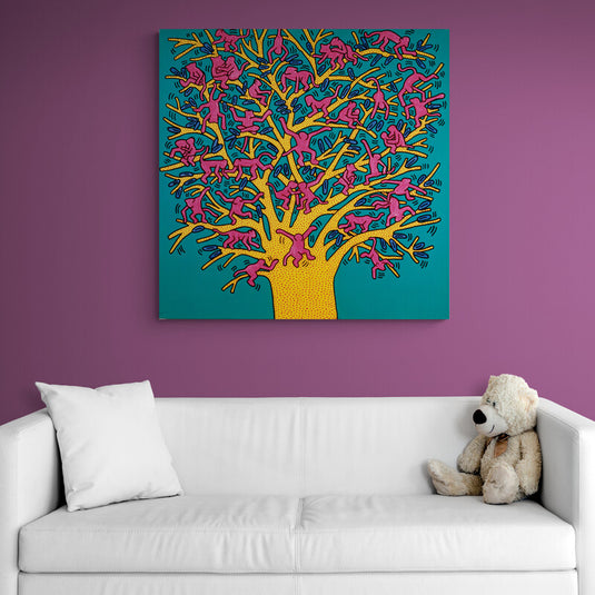 Cuadro Decorativo Abstracto con Fondo Turquesa Mate, Árbol Amarillo y Monitos Fucsia