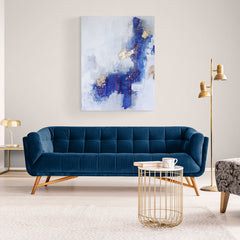 Pintura abstracta con azules profundos y pan de oro