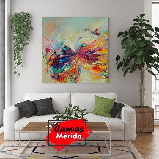 Mariposa abstracta en explosión de colores vibrantes
