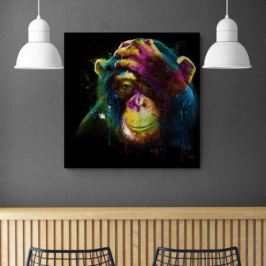 Chimpancé en colores vibrantes