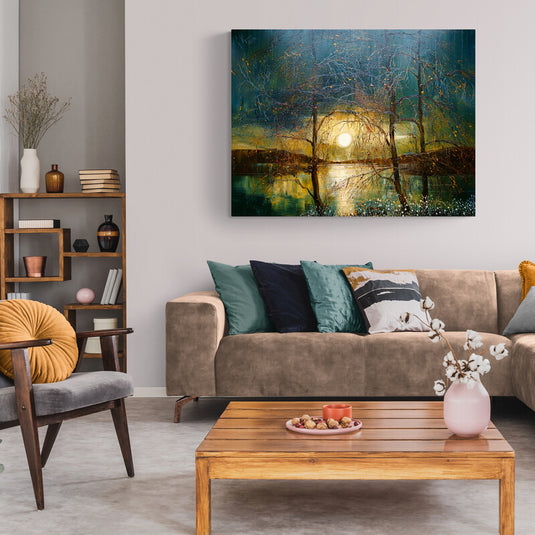 Cuadro decorativo de atardecer con sol ocultándose, lago y árboles desojados