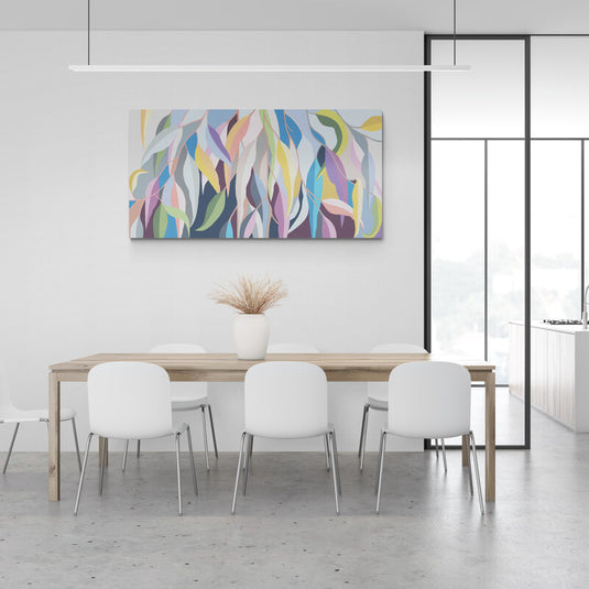 Arte abstracto de formas fluidas en tonos pastel.