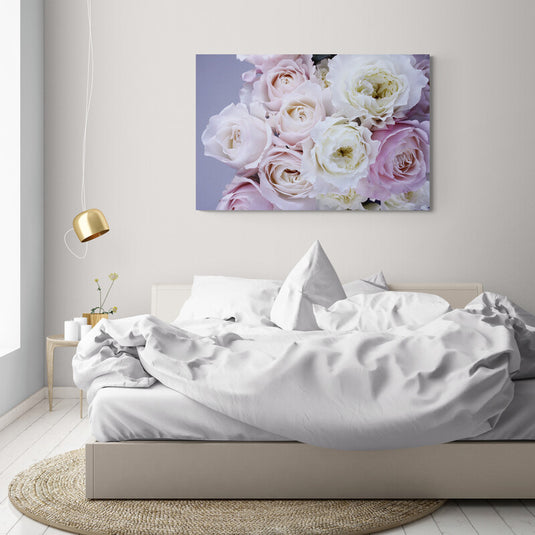 Pintura de rosas y peonías en tonos pastel