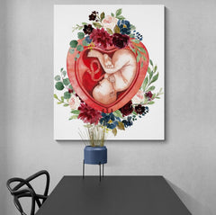 Ilustración en acuarela de un feto dentro de un corazón con un marco floral, simbolizando la vida prenatal y el amor materno
