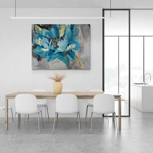 Pintura de flor turquesa con detalles dorados