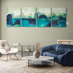 Serie de cuatro cuadros decorativos que representan un paisaje lacustre abstracto en tonos de azul y verde