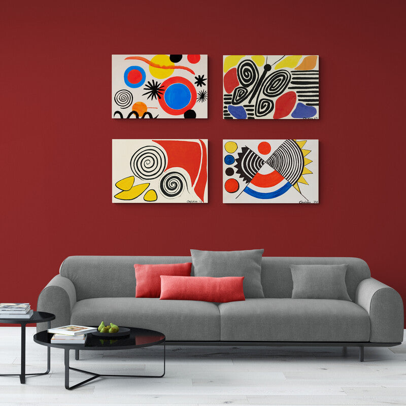 Set de cuadros minimalistas con mariposa abstracta negra, círculos negros y paleta en amarillo, rojo y azul sobre fondo blanco.