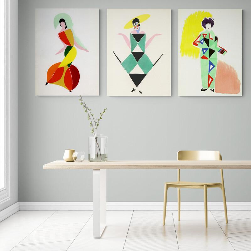 Set de cuadros decorativos con mujeres geométricas multicolores sobre fondo blanco