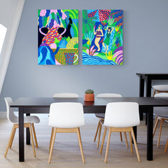Pintura dividida con motivos tropicales y figuras femeninas en colores vibrantes