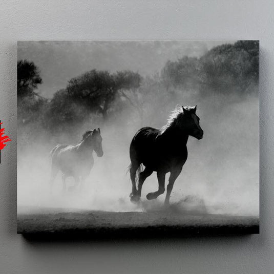 Cuadro de caballos corriendo en blanco y negro