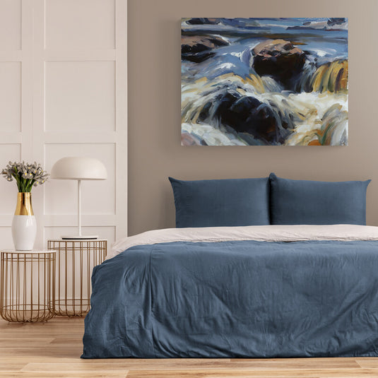 Pintura artística de un río salvaje con cascadas, agua en movimiento y rocas, ideal para decoración moderna y elegante.