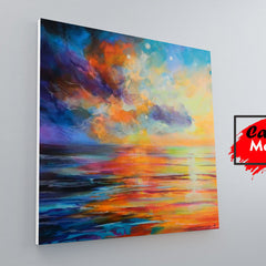Pintura abstracta capturando un atardecer colorido sobre el mar