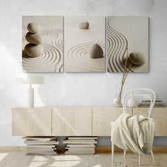 Set de cuadros con diseño de arenas y líneas curvas, destacando piedras en equilibrio.